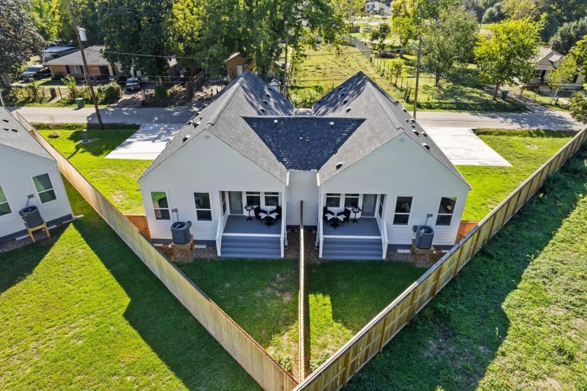 Holiday home Modern Retreat I Dtown 15 Min Sleeps 12 Parking 4