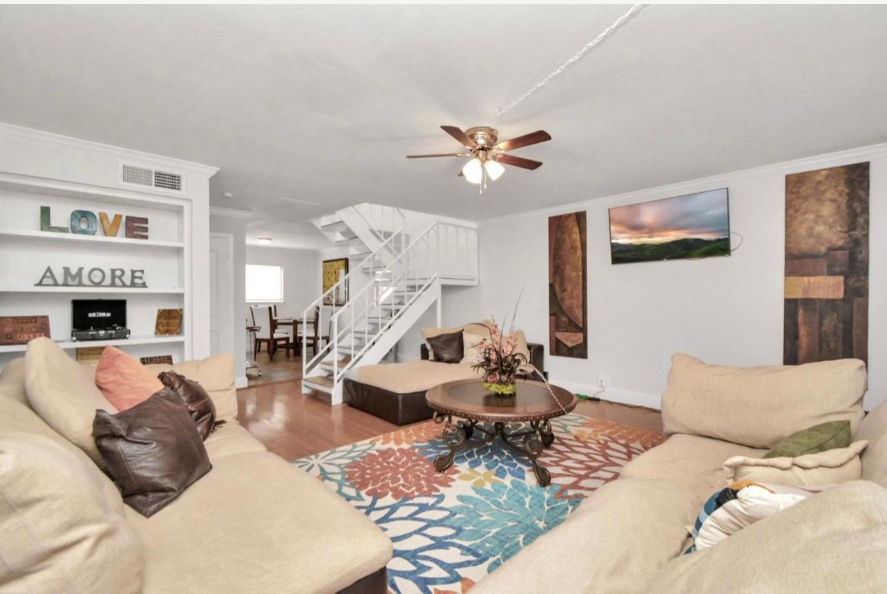 Apartment 2br Montrose Townhome *