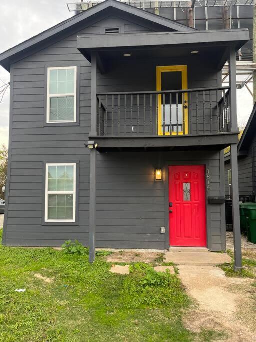 Cozy 1 Bed Close To Downtown * Houston