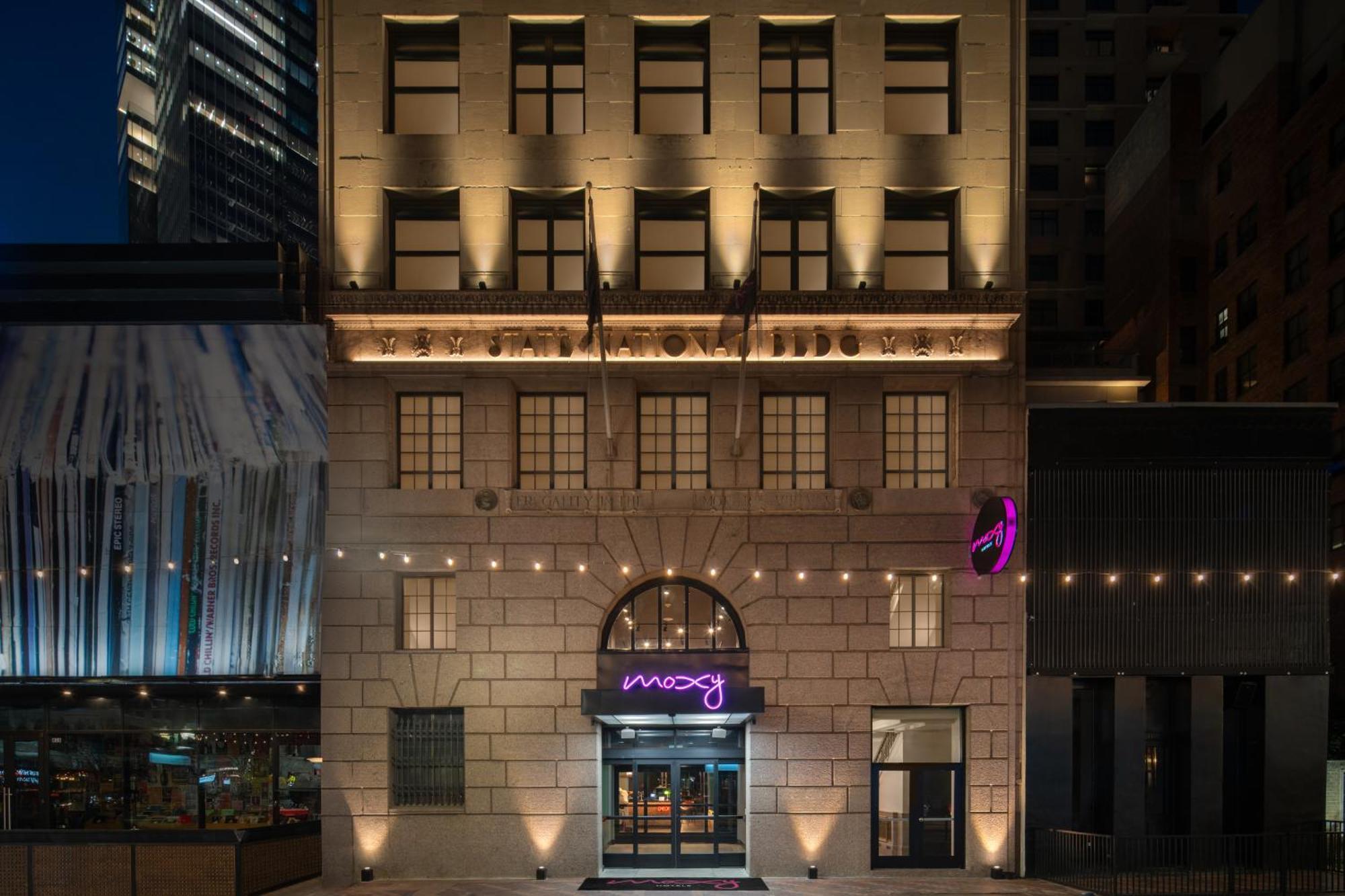 Moxy Downtown Houston