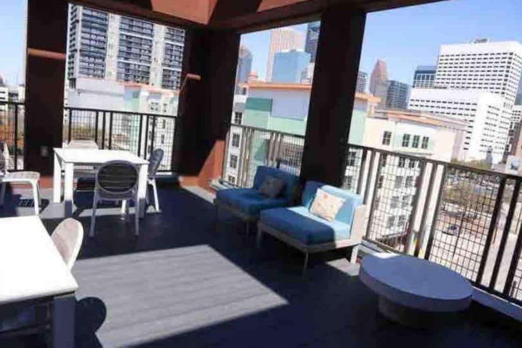 Apartment Fancy Downtown With Pool Gym Lounge Pet Ok Houston