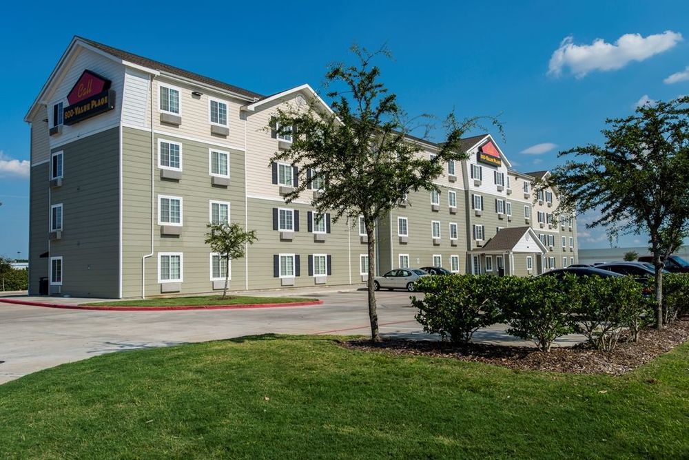 Woodspring I-45 Airtex Hotel