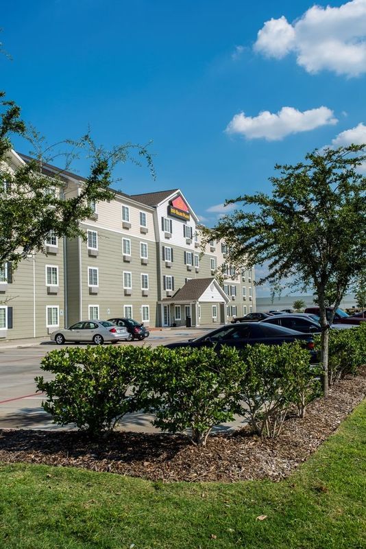 Hotel Woodspring I-45 Airtex 2*