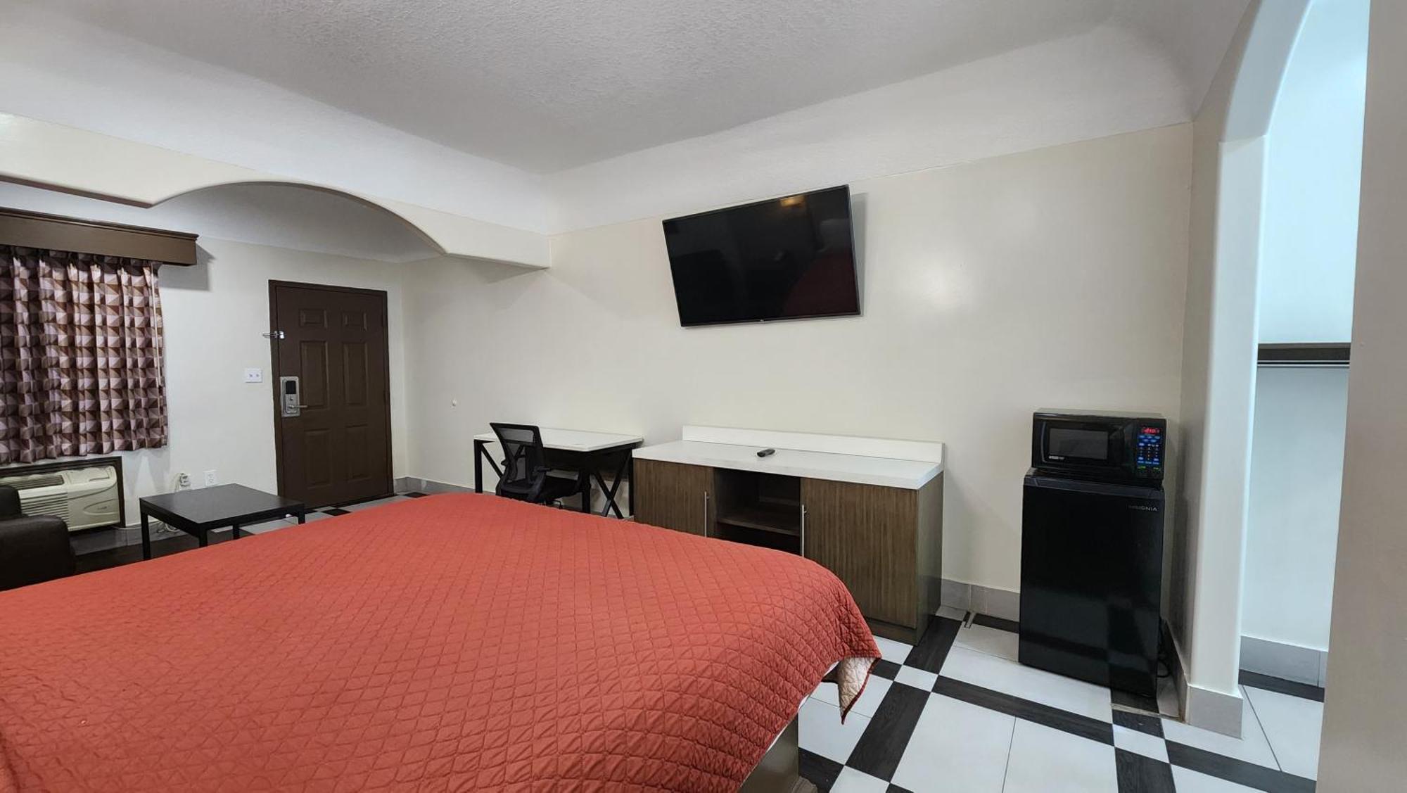 Hotel Scottish & Sam Parkway Houston
