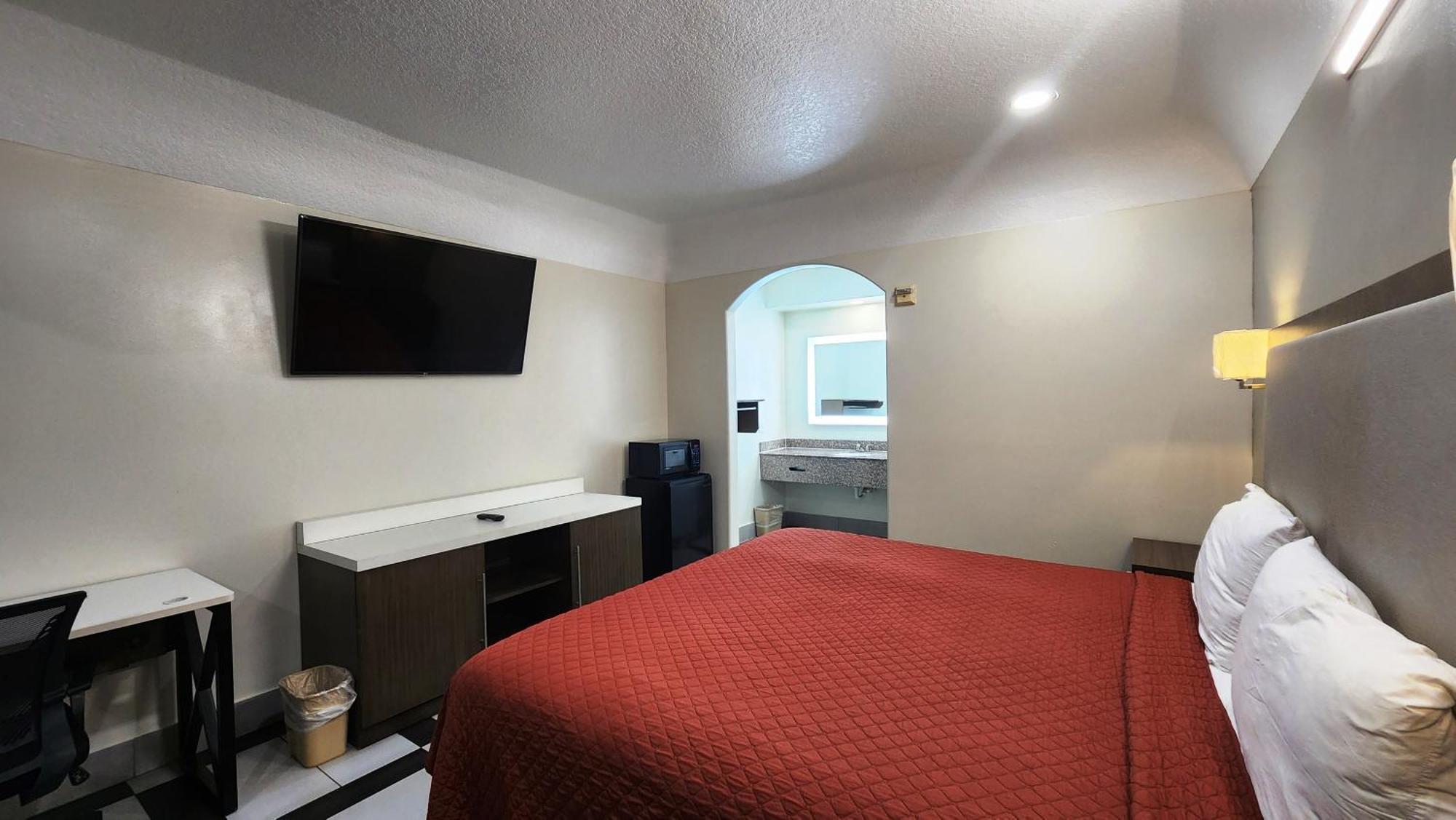 Hotel Scottish & Sam Parkway