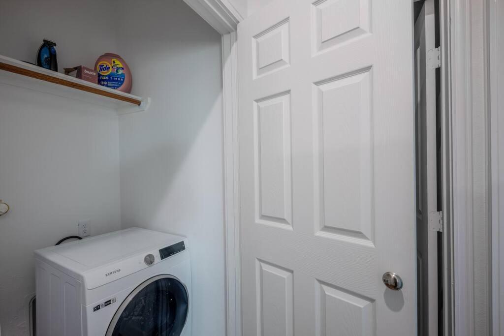Spacious Cozy Near Nrg /toyota/stadiums Holiday home Houston