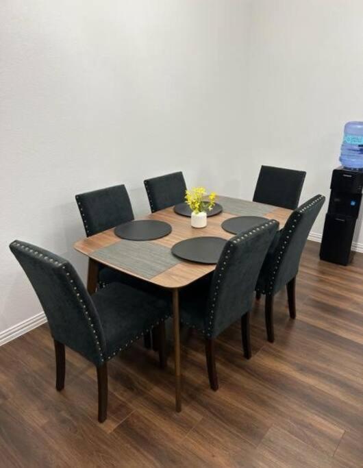 Holiday home Spacious Cozy Near Nrg /toyota/stadiums *