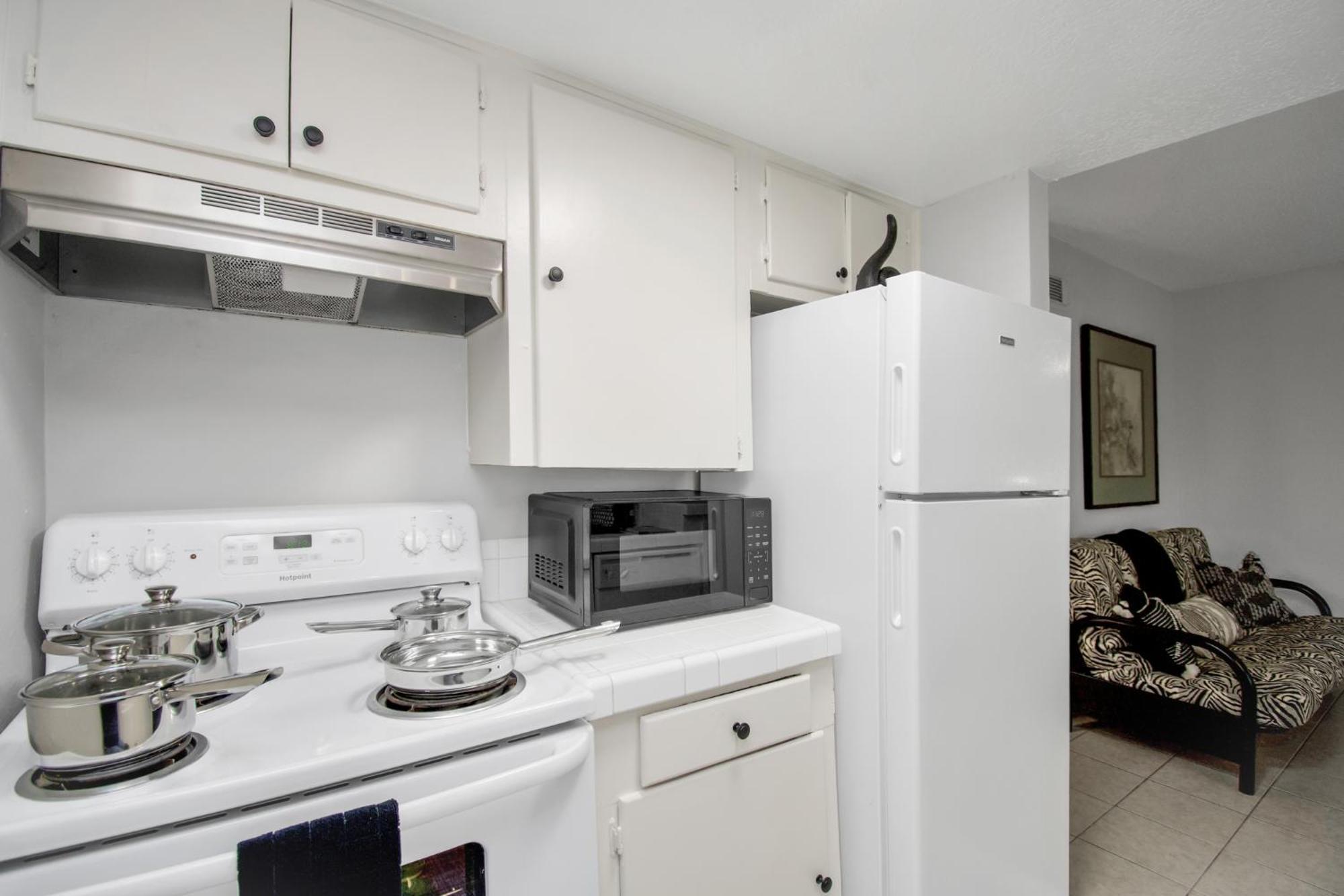 Unique Heights 1br Apt Sleeps 4 Apartment