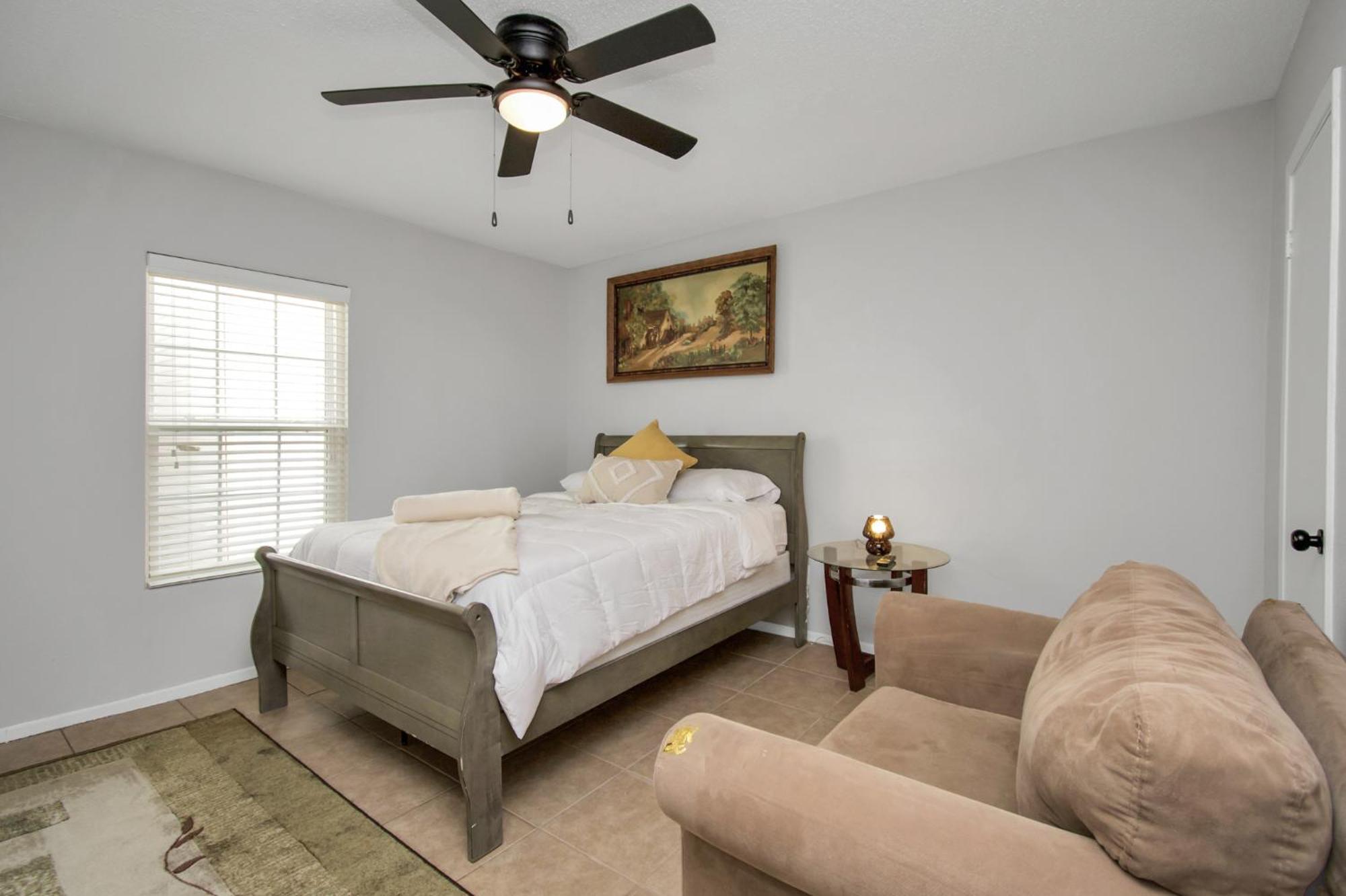 Unique Heights 1br Apt Sleeps 4 Apartment Houston