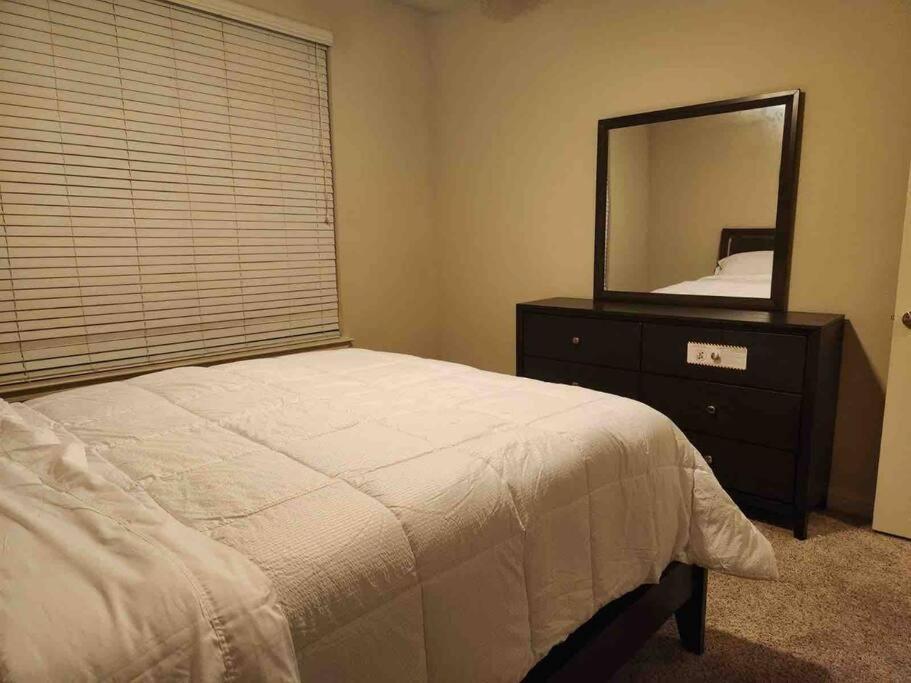 Apartment At Energy Corridor *