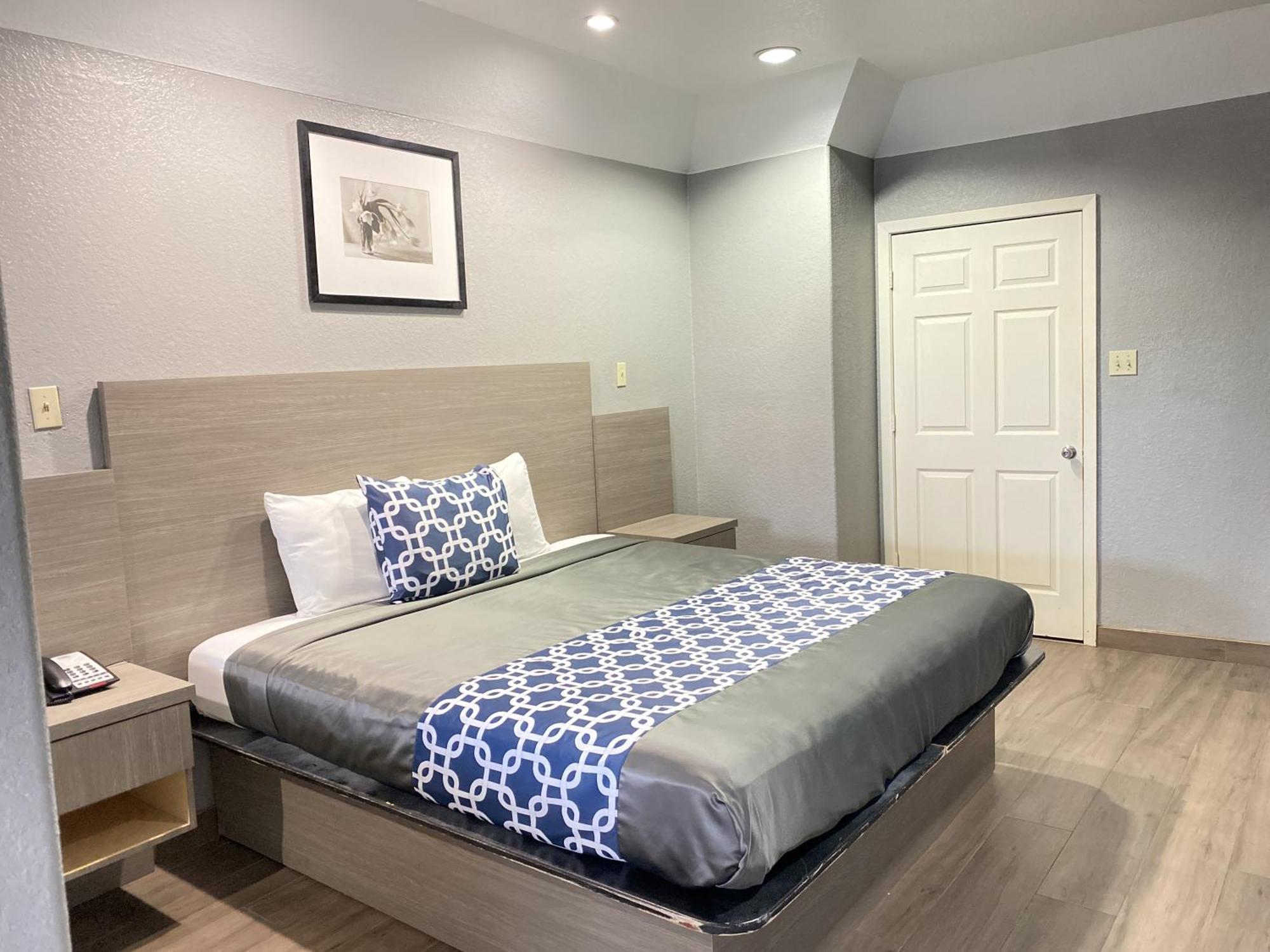 Island Hobby Airport Motel