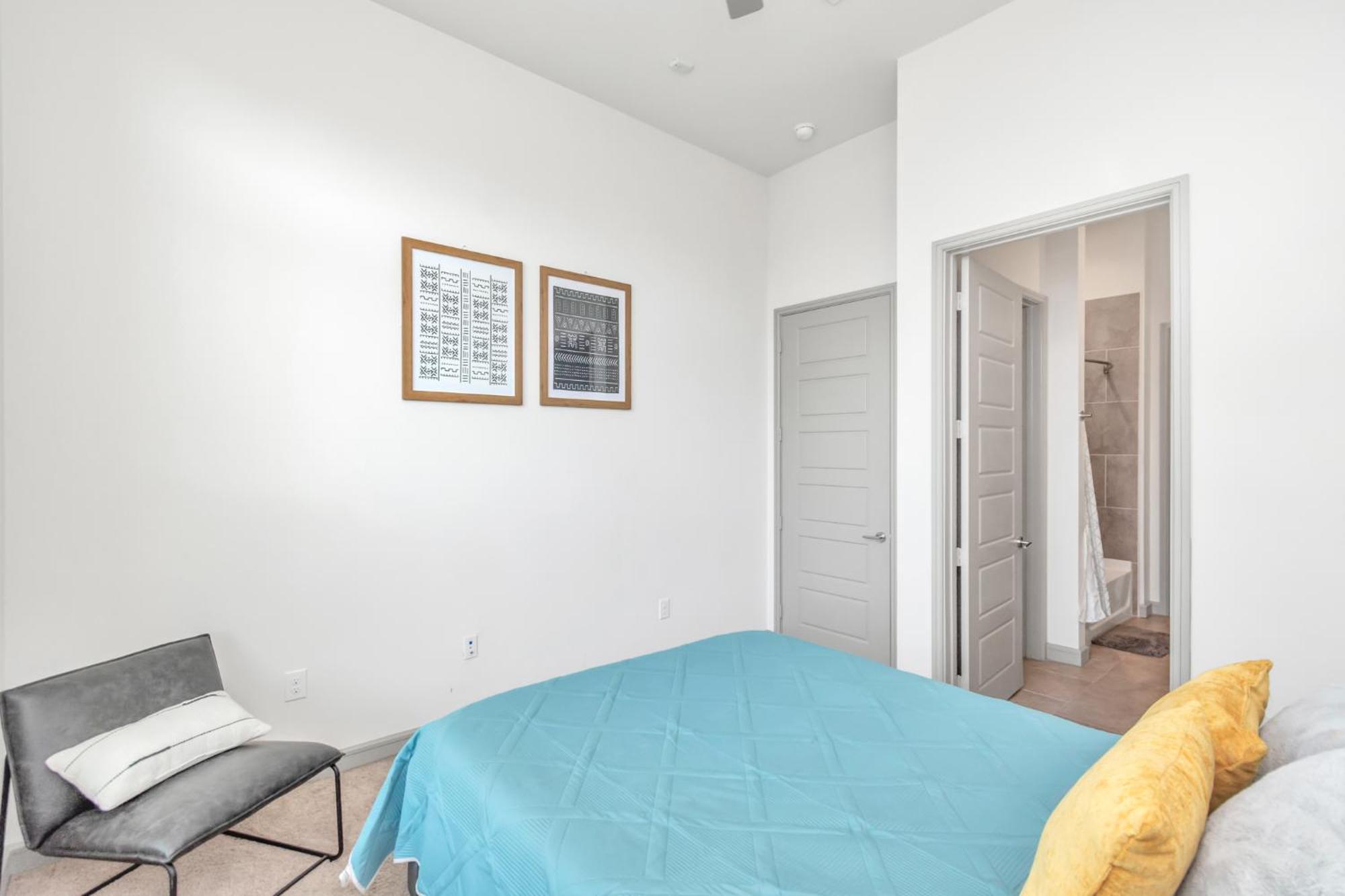Apartment U4 Penthouse At Convention Center 1 Bedroom 1bath Minute Maid Park Astros Houston