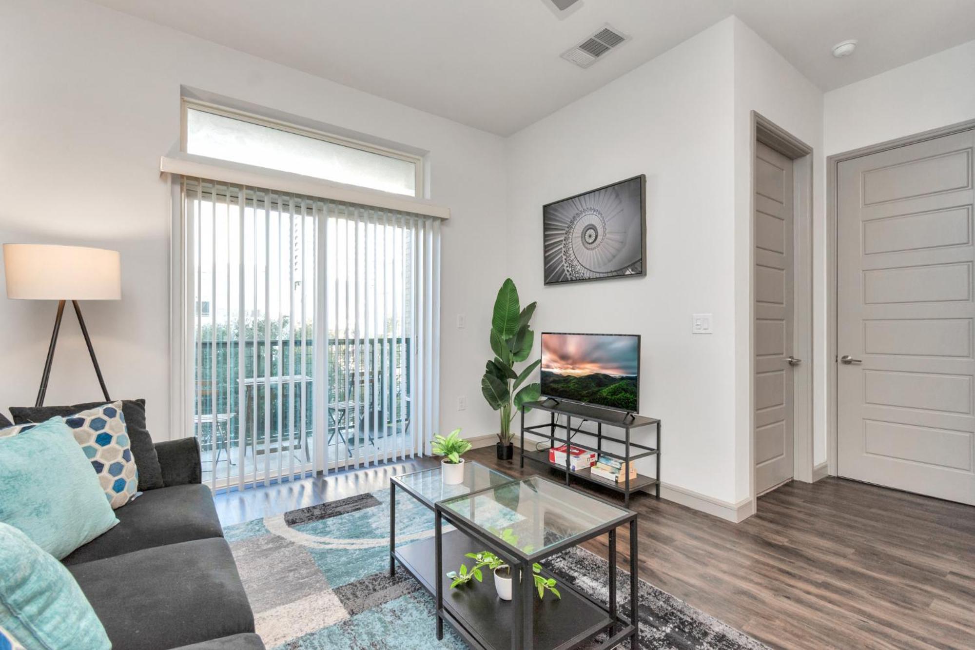 U4 Penthouse At Convention Center 1 Bedroom 1bath Minute Maid Park Astros Houston