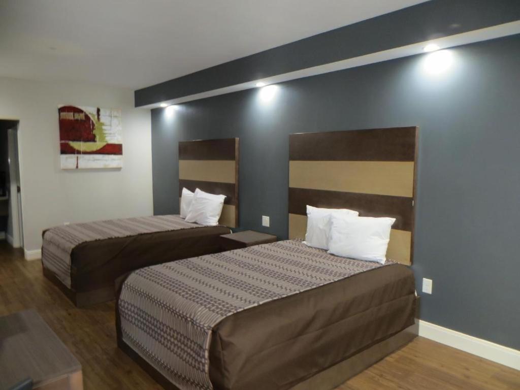Hotel Grand And Westchase/chinatown Houston