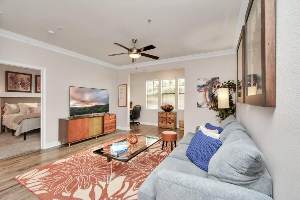 The Natural Mirage Near Rice Village! Apartment Houston