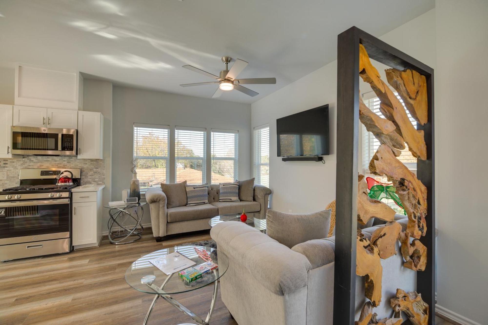 South Townhome With Patio And Gas Grill! * Houston