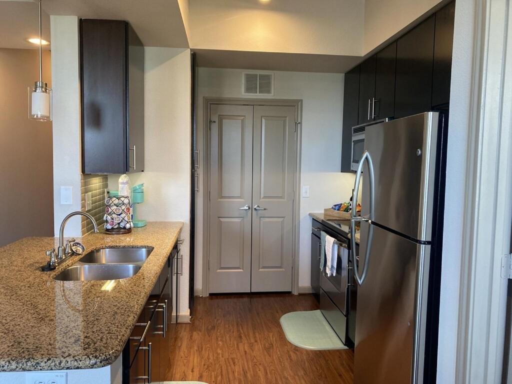 Luxe Getaway Astros Nrg Galleria Apartment *