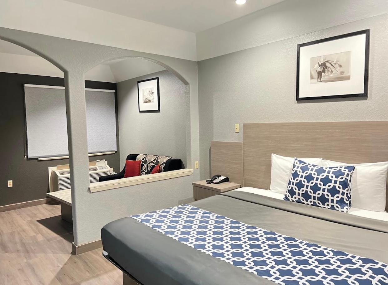 Motel Island Hobby Airport