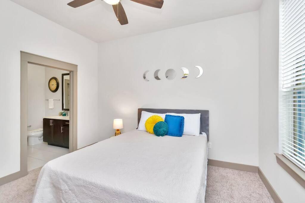 Apartment U1 Penthouse With Car Dwntown 1br 1bth Houston