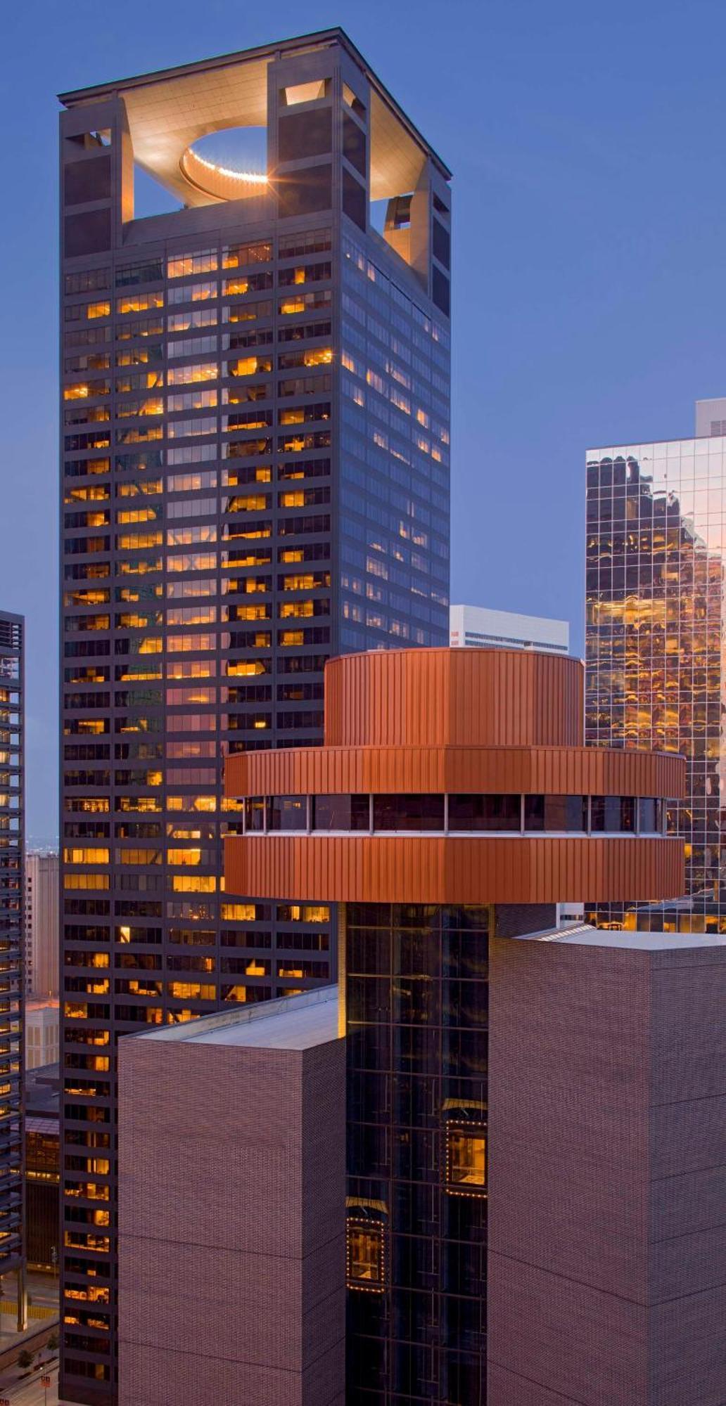Hyatt Regency Downtown Hotel
