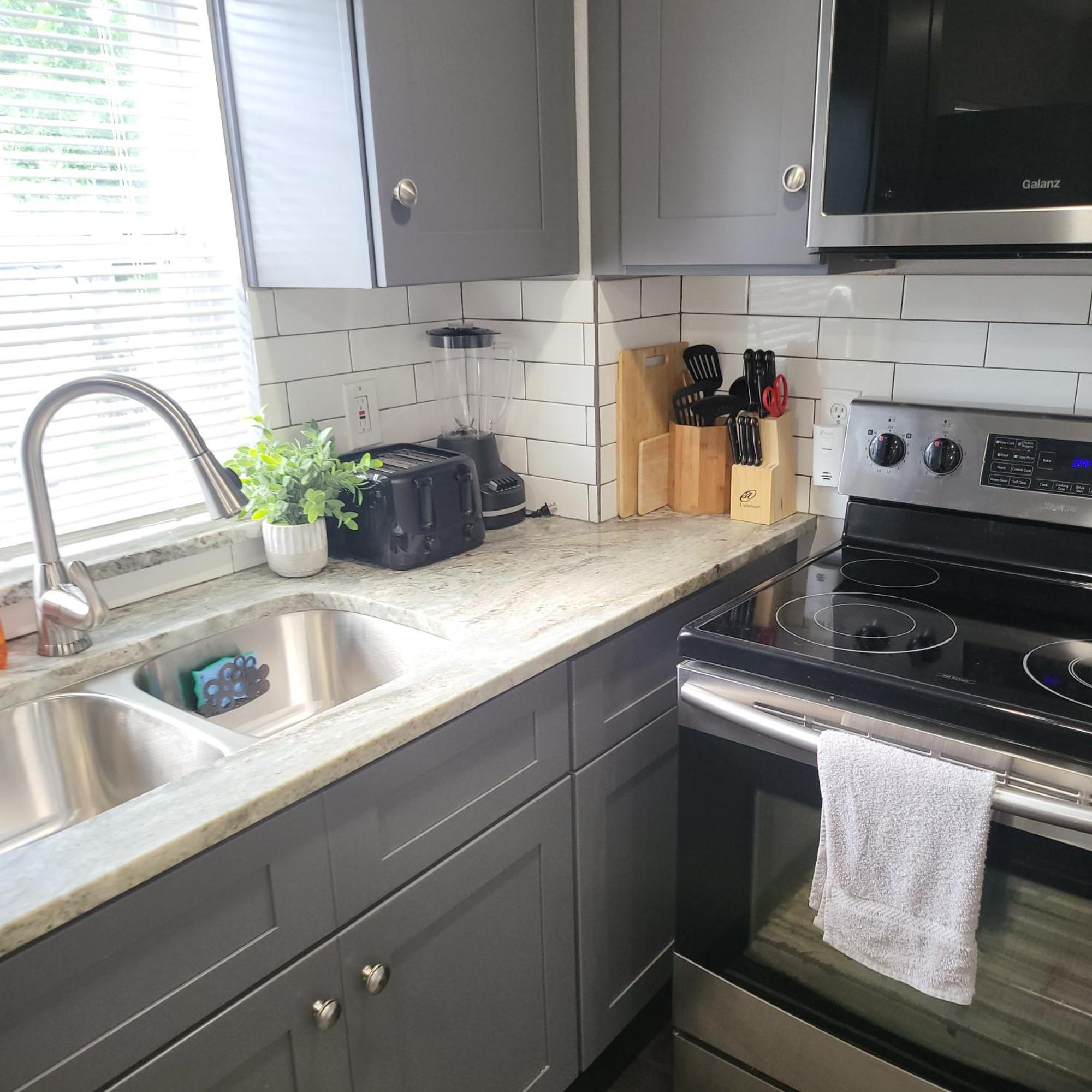 Apartment Super Cozy 2 Bedroom With Fast Wifi And Queen Bed Close To Downtown Houston!! *