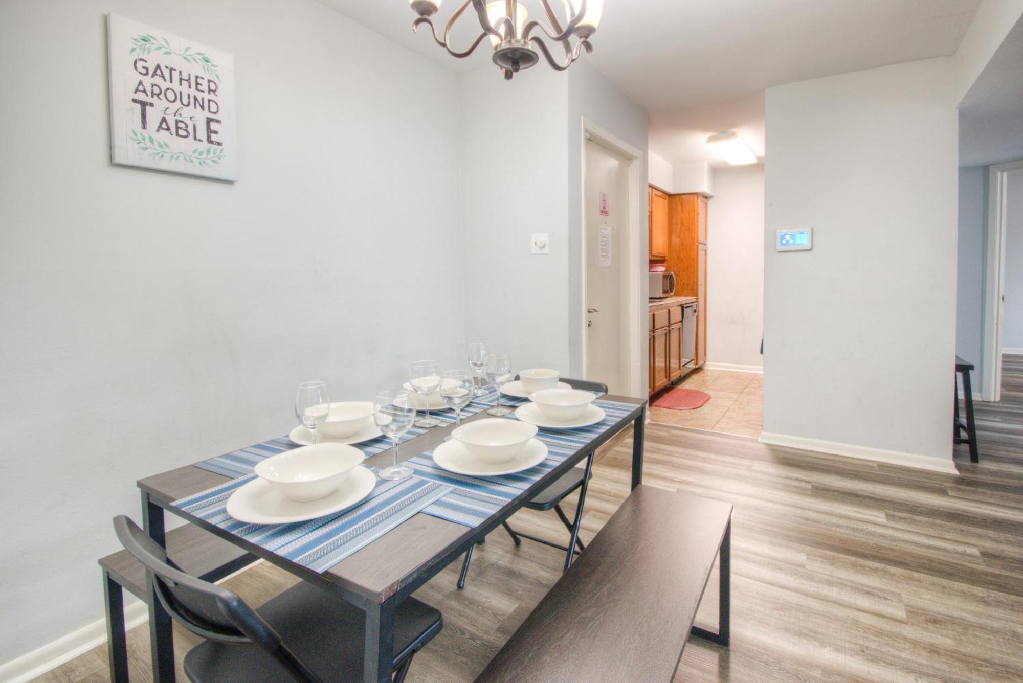 Spacious 3br, 2ba Near Medcenter & Nrg Apartment Houston