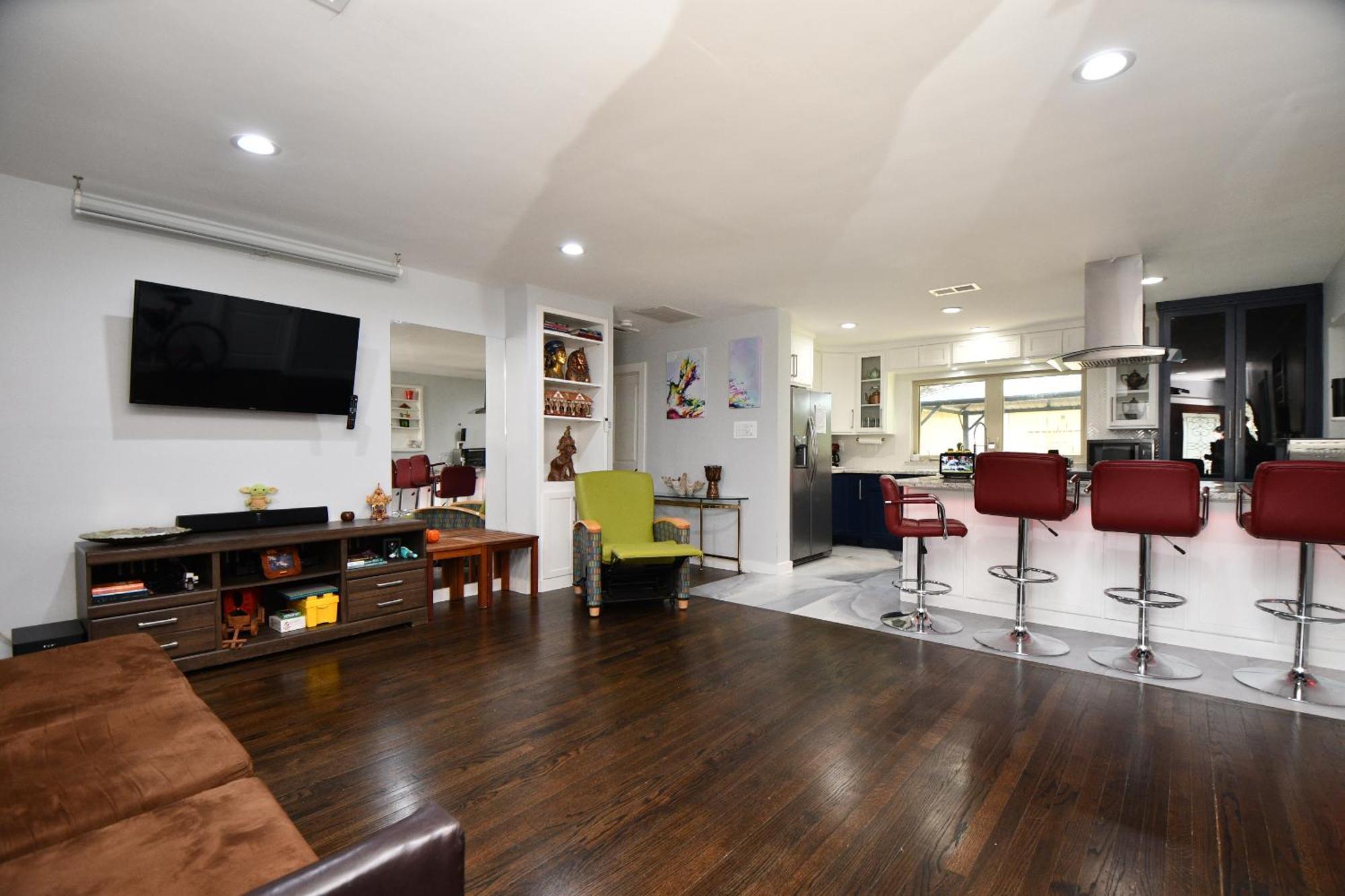 Smart Near Medical Center * Houston
