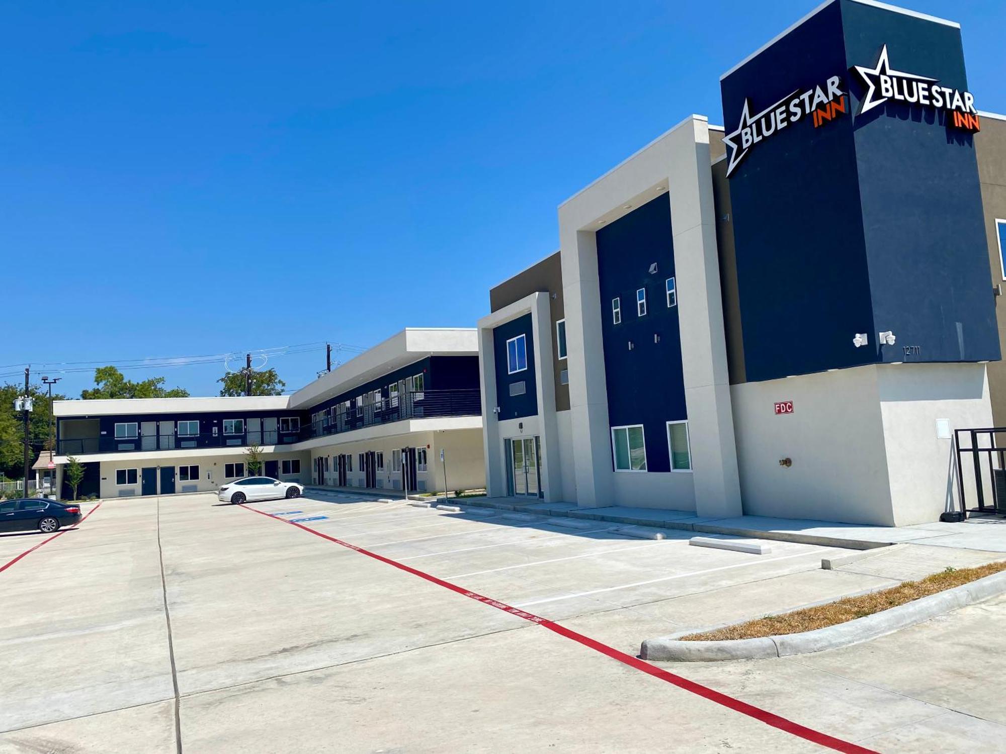 Blue Star 4* Houston