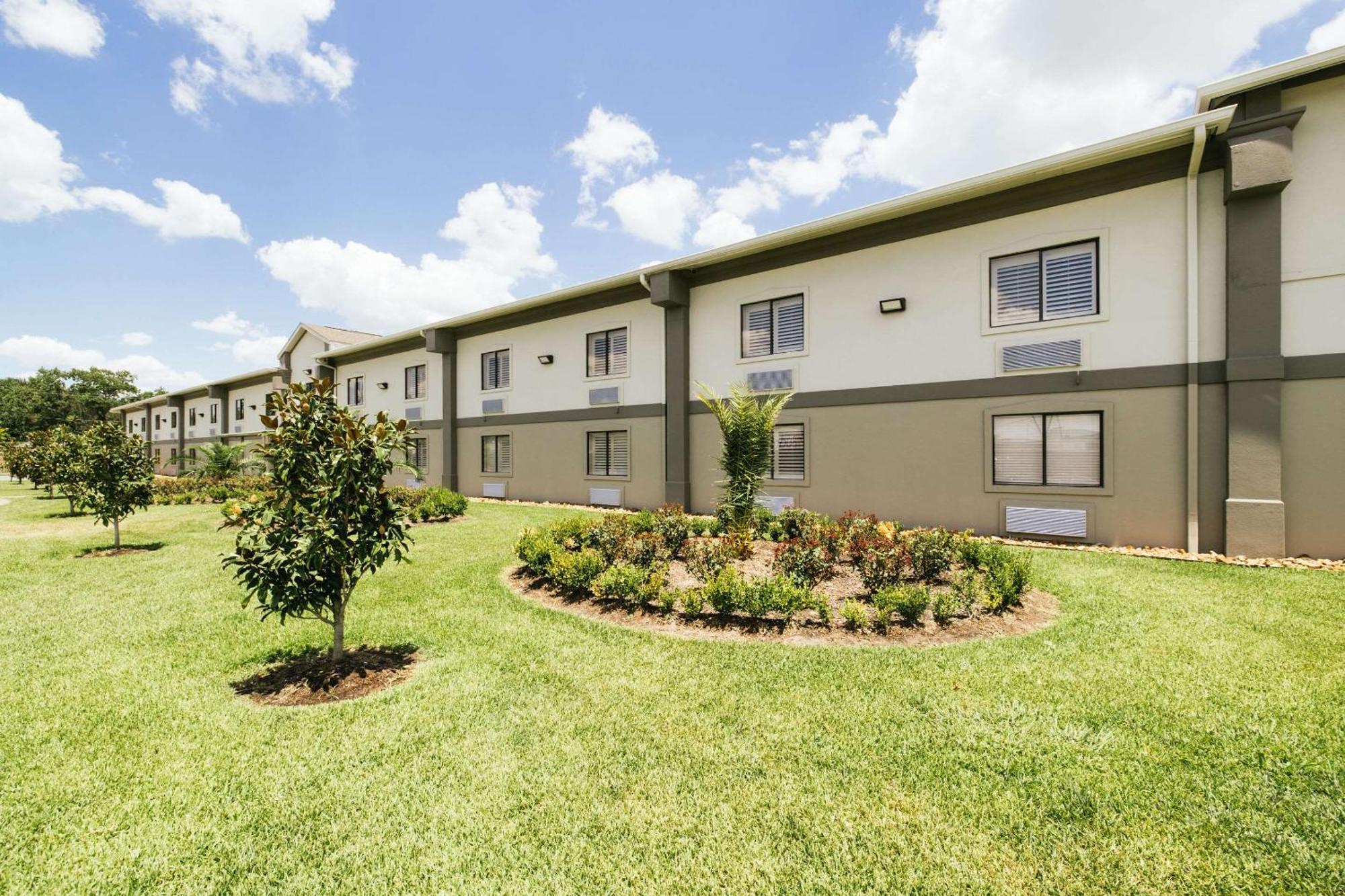 Quality Hobby Airport Hotel Houston