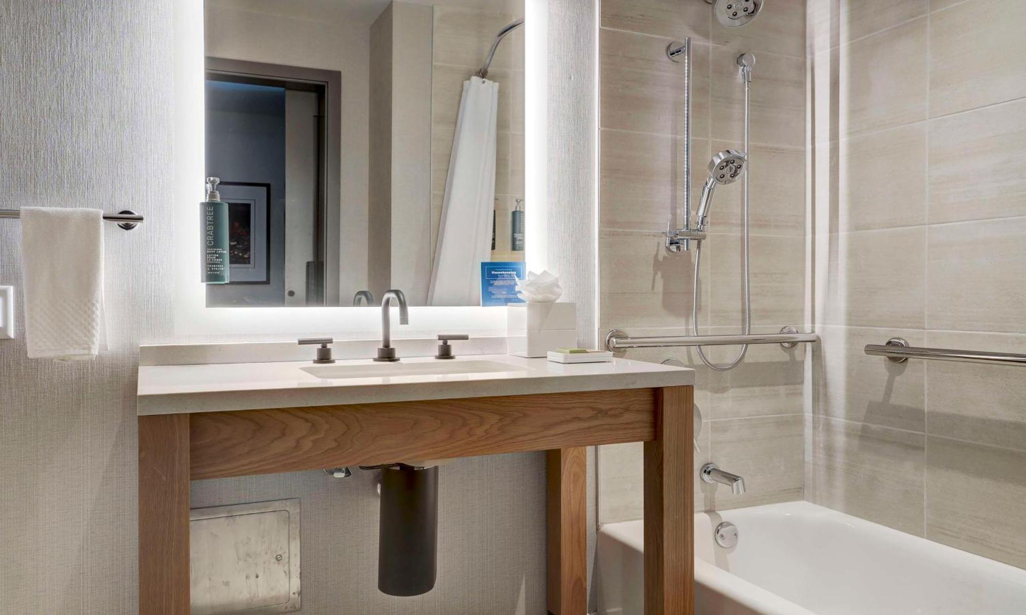 Hilton Of Hotel 4*