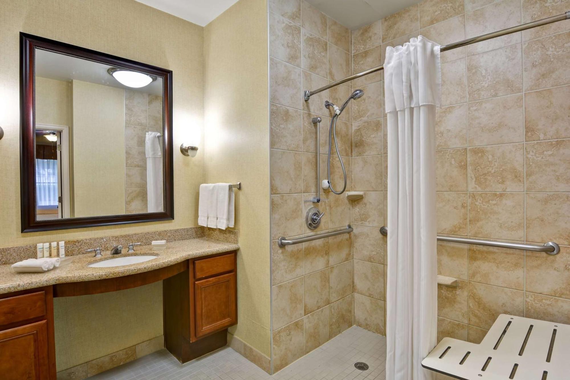 Hotel Homewood By Hilton West-energy Corridor