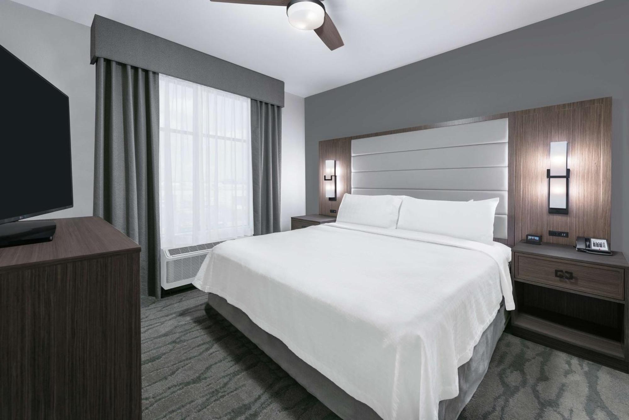 Hotel Homewood By Hilton Memorial 3*