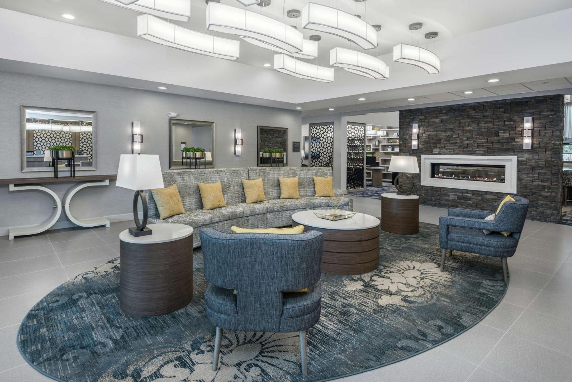 Homewood By Hilton Memorial Hotel