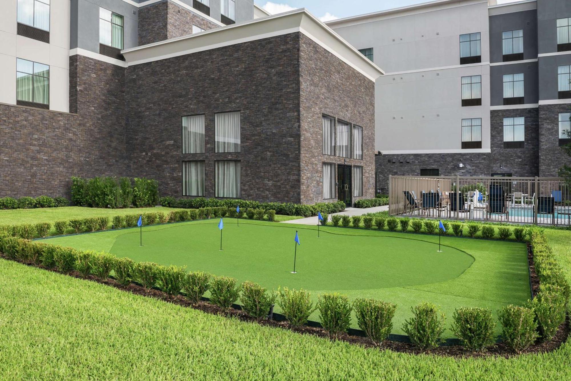 Hotel Homewood By Hilton Memorial 3*