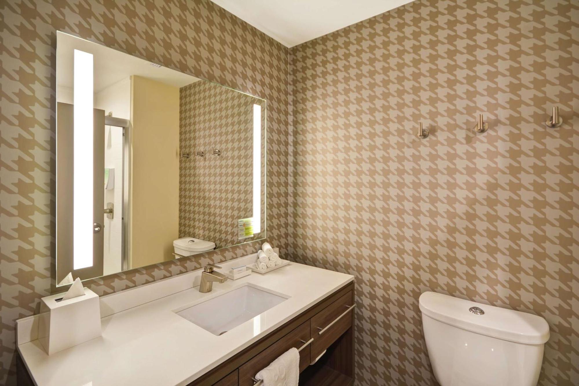 Home2 At The Galleria Hotel Houston