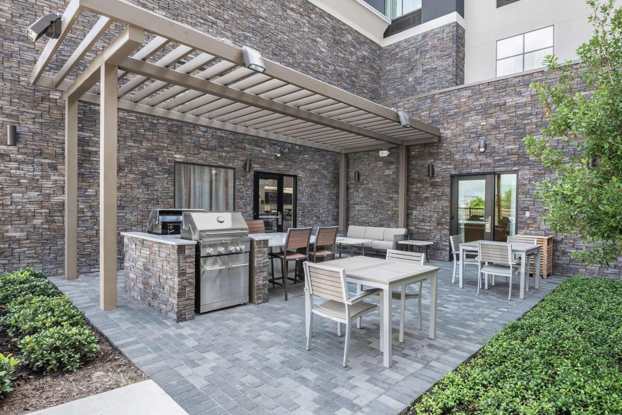 Hotel Homewood By Hilton Memorial 3*