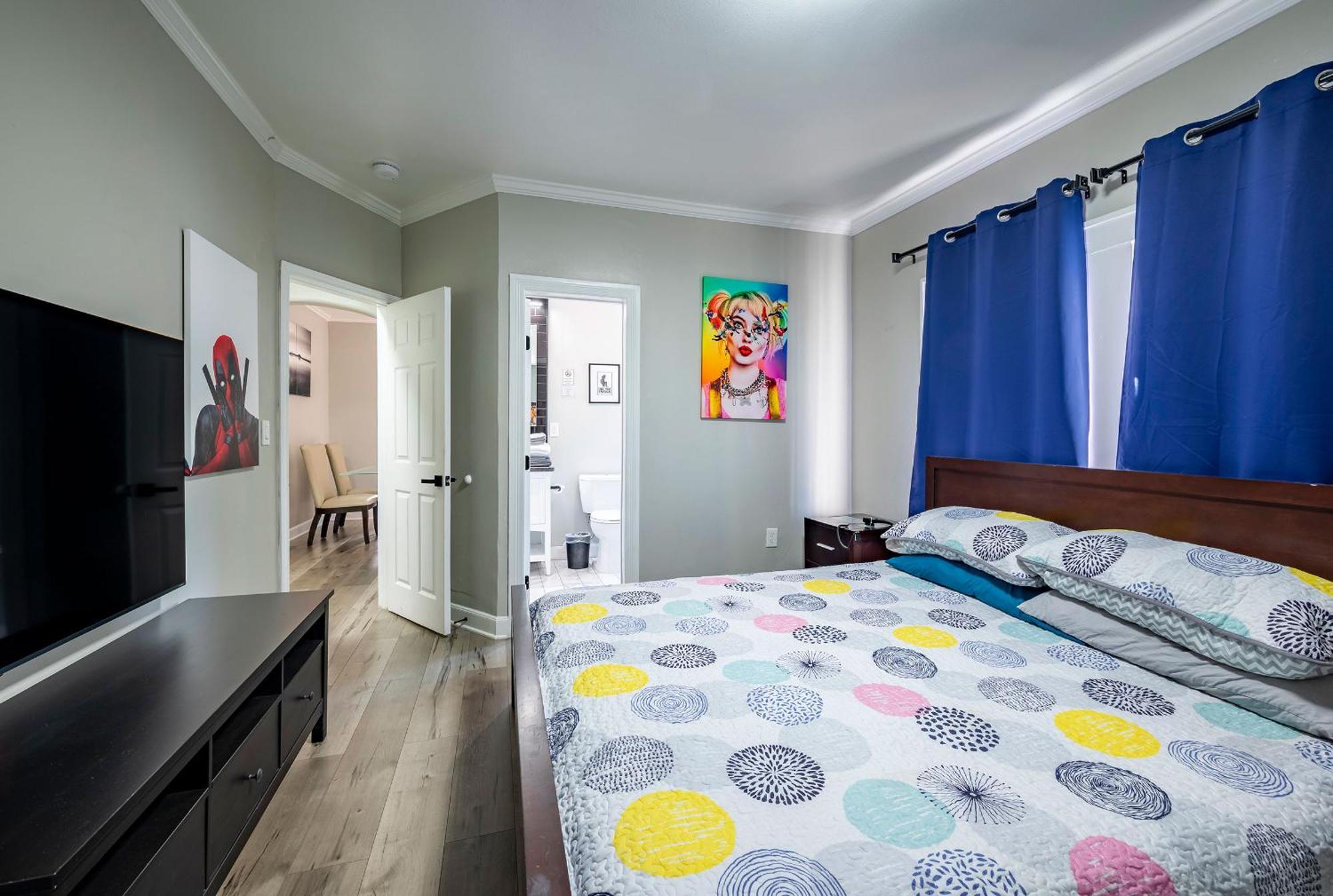 Holiday home New 7 Bedroom Sleep 22 Ev/pet/free Parking Houston
