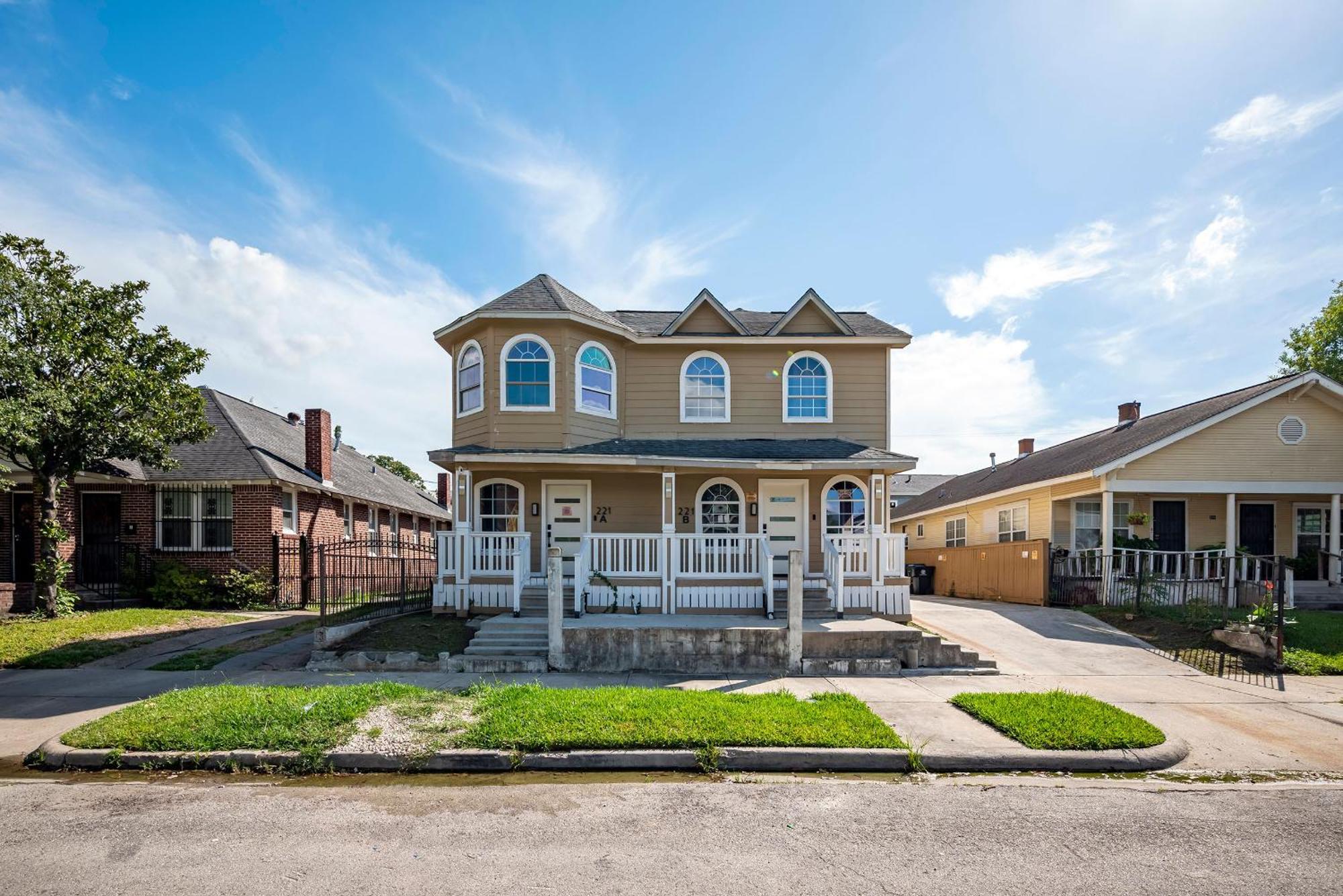 5br Sleeps 16 Downtown/pet Friendly/ev Charger * Houston