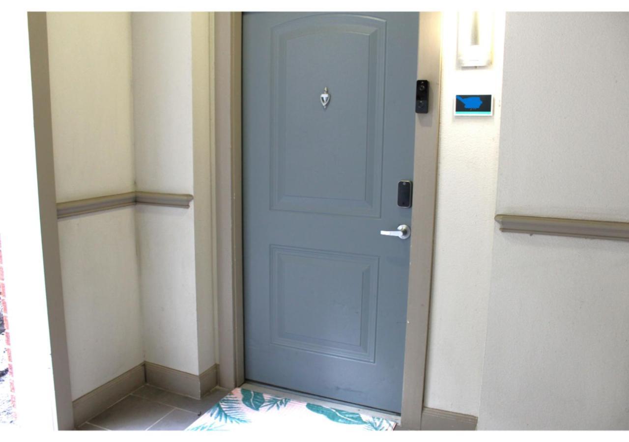 The Jasmine Garden Apt - Poolview *