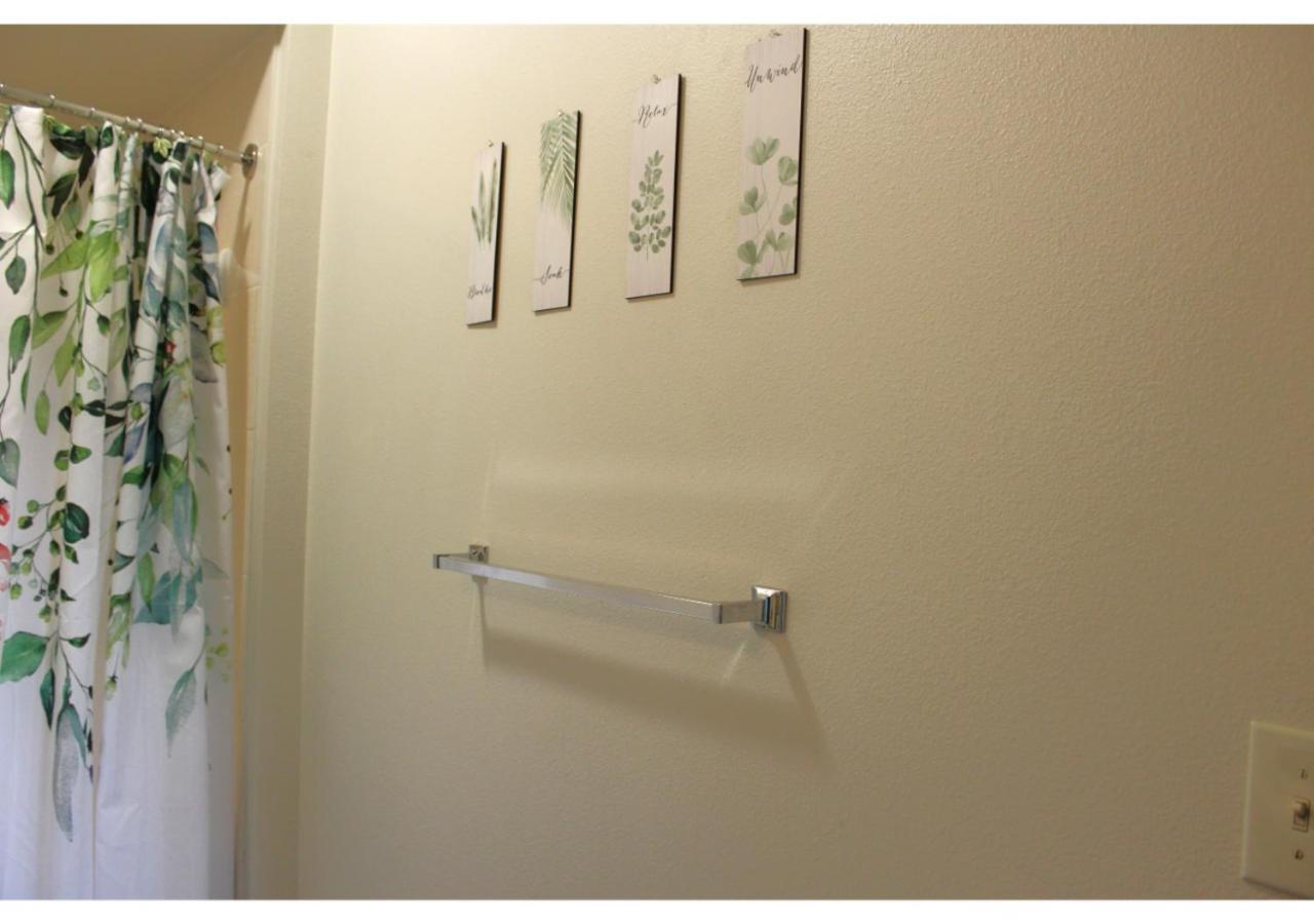 The Jasmine Garden Apt - Poolview Apartment