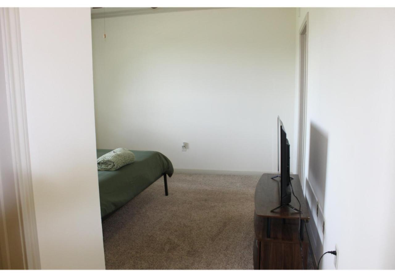 The Jasmine Garden Apt - Poolview Apartment Houston