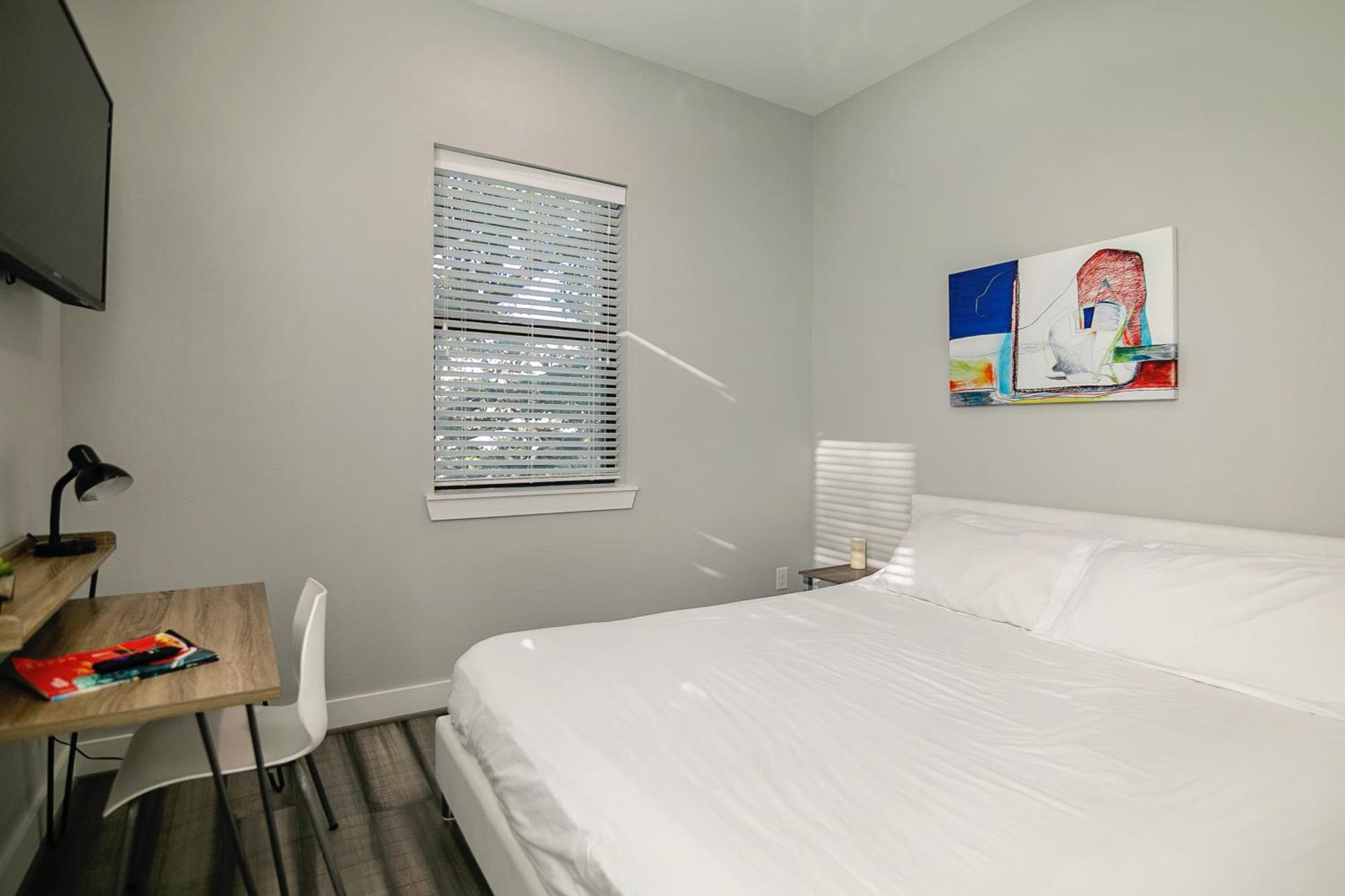 Montrose By Dunyha Guest house 3*