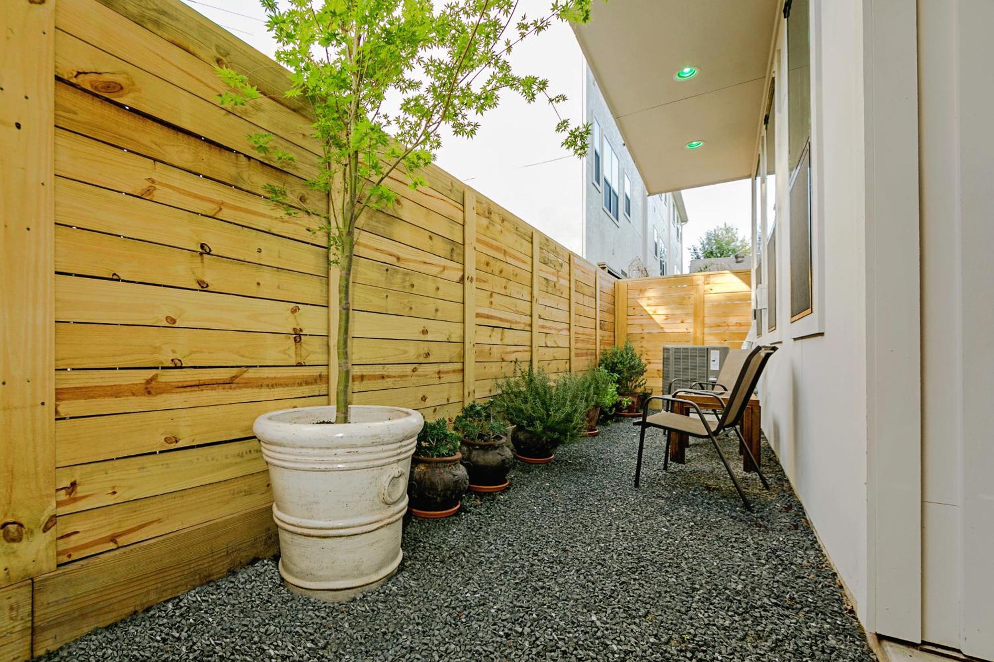 Montrose By Dunyha Guest house Houston