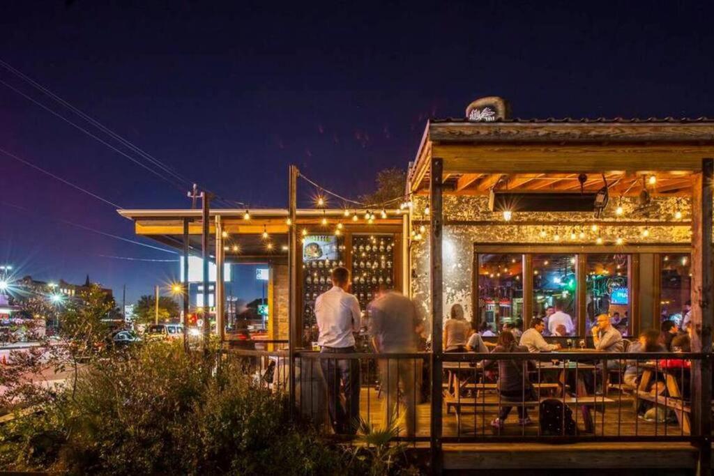 The Urban Escape - Eado Htx *