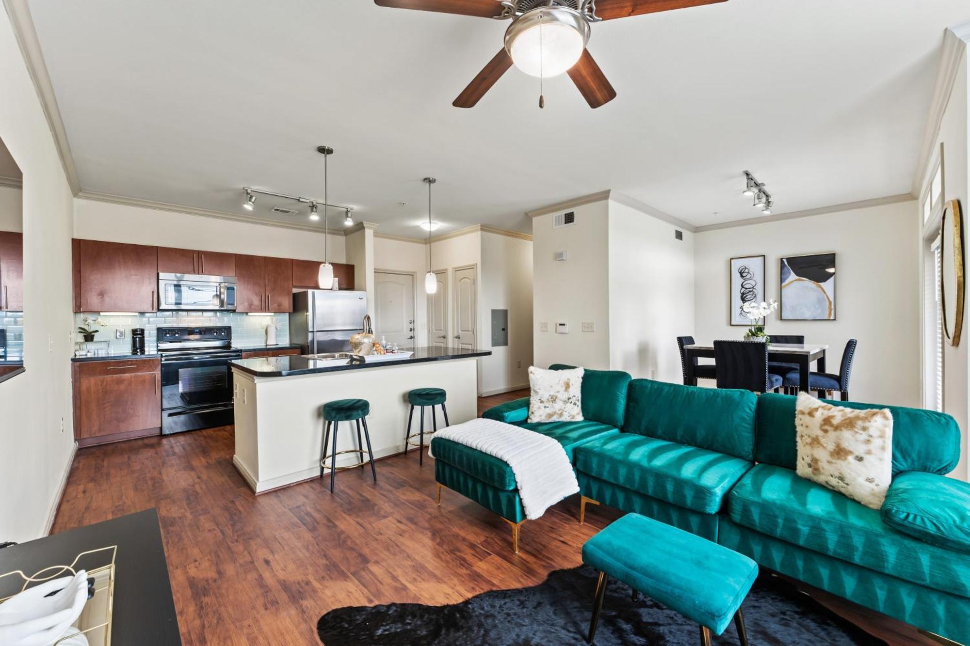Apartment Med Center Modern Queen With Free Parking