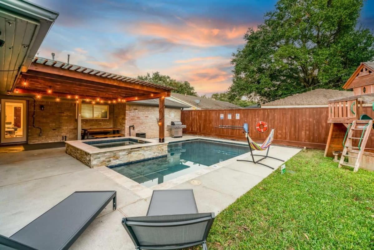 Gorgeous And Cozy W A Private Pool