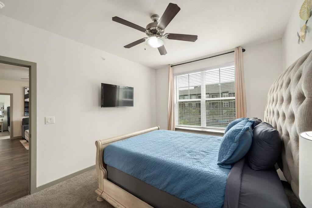 Serene Pool View And Comfort 1.5 Mi To Nrg Stadium Apartment