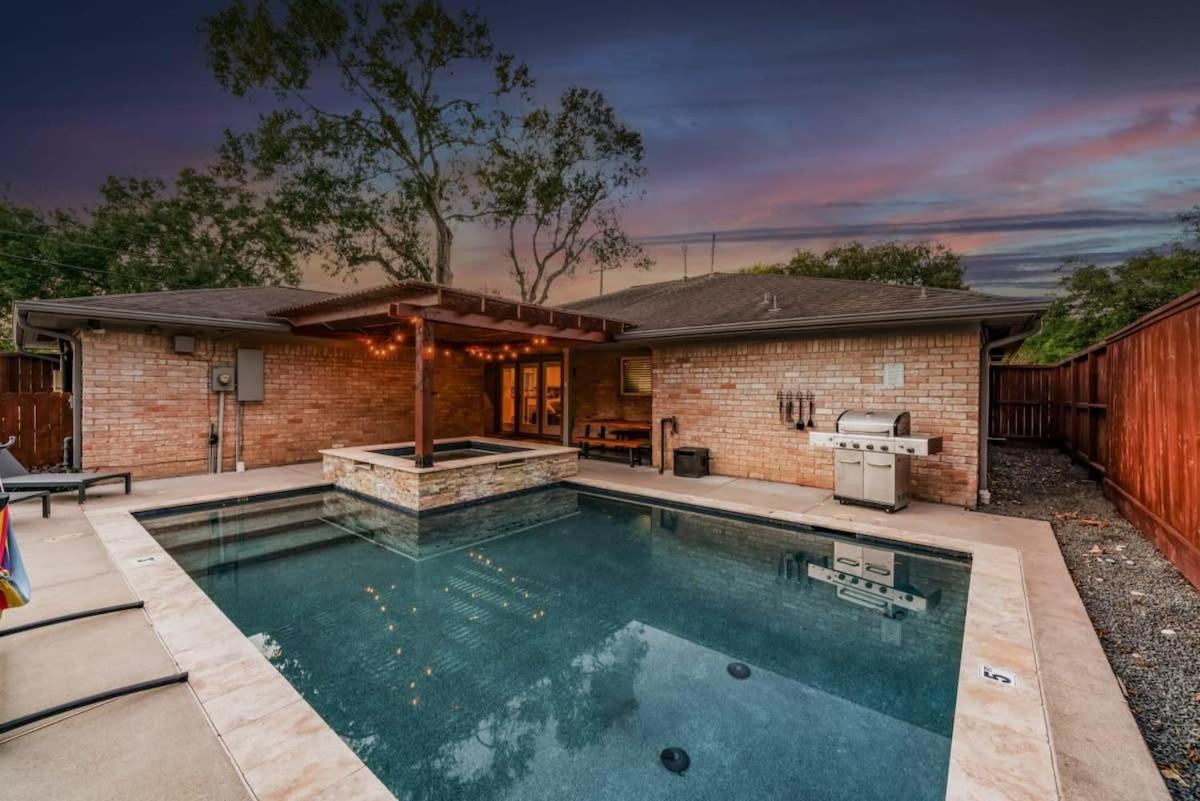 Gorgeous And Cozy W A Private Pool *