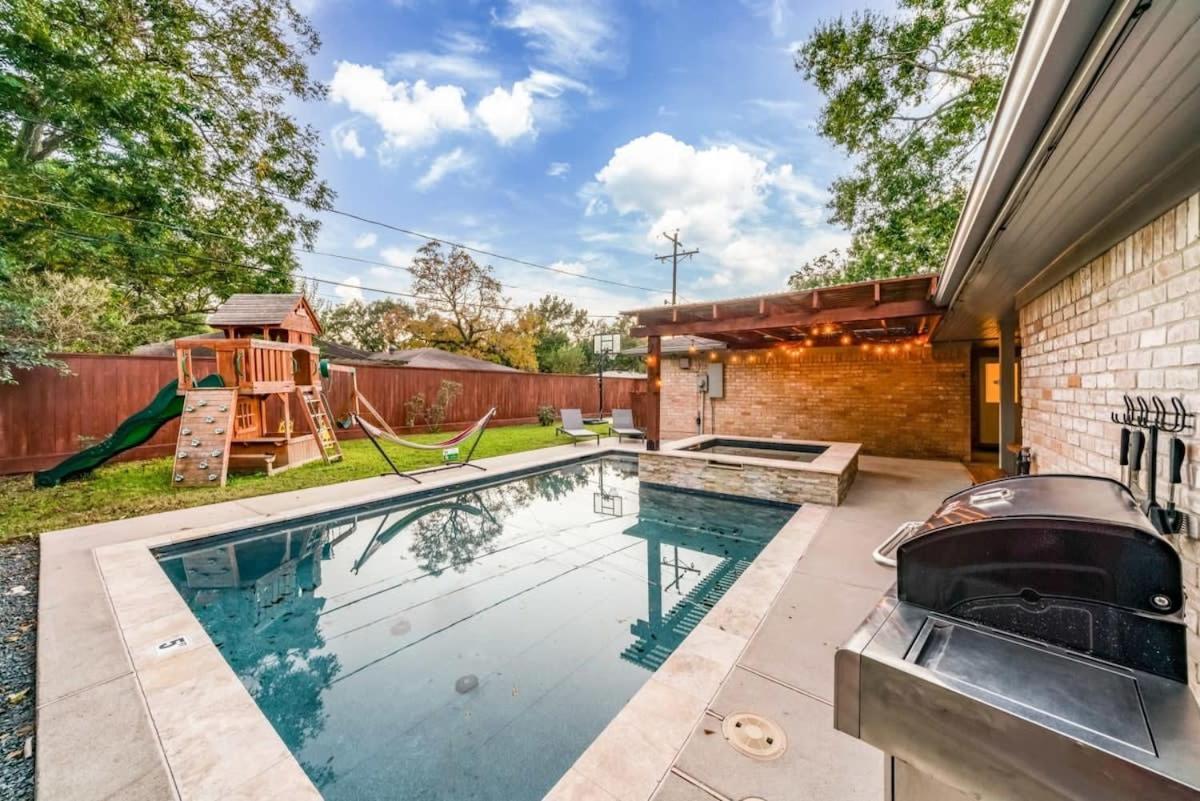 Gorgeous And Cozy W A Private Pool