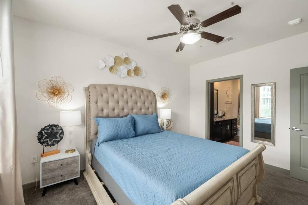Serene Pool View And Comfort 1.5 Mi To Nrg Stadium Apartment